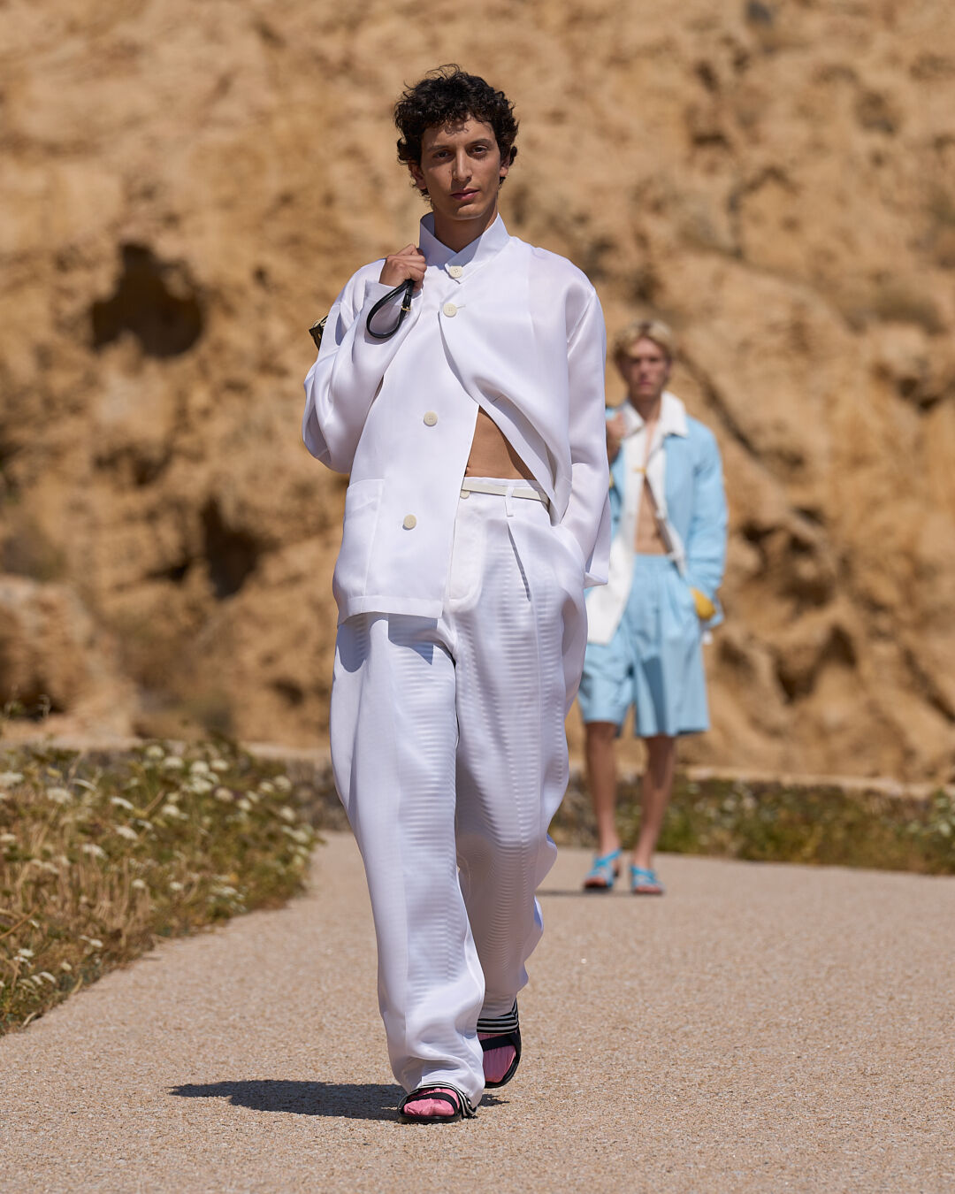 Look-15