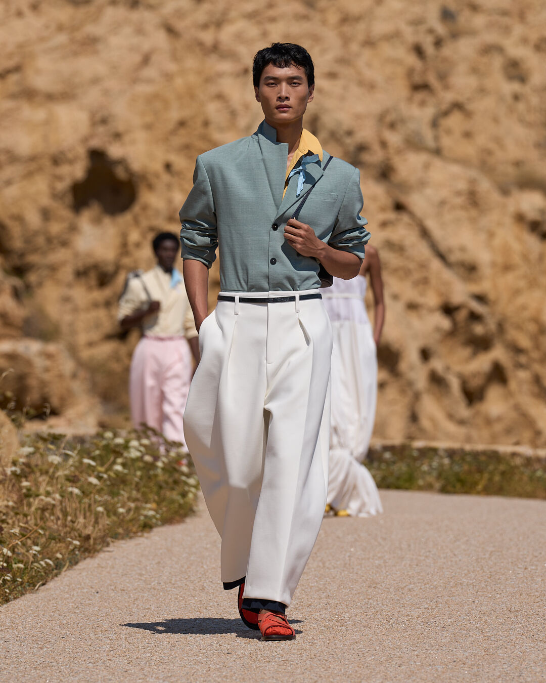 Look-45