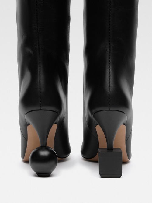 The Bisou boots