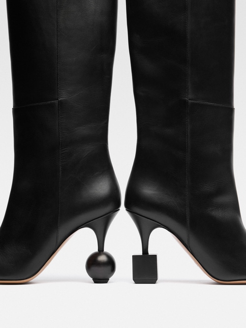 The Bisou boots