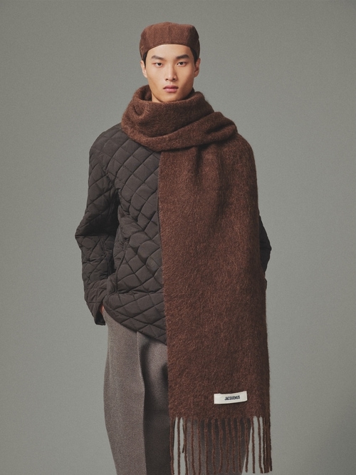 The Carro scarf