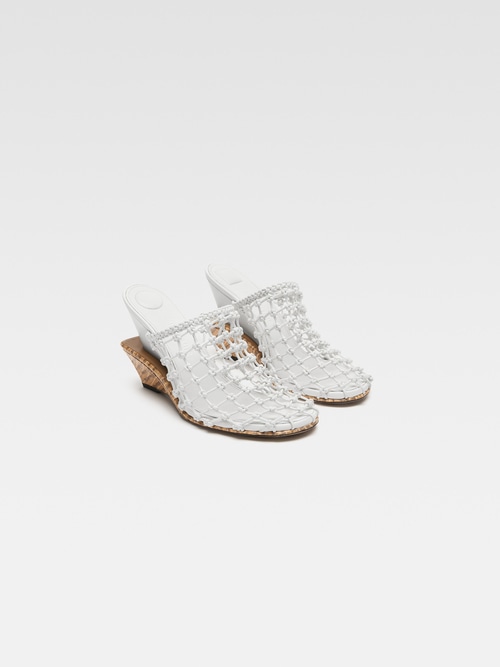 The double woven shoes