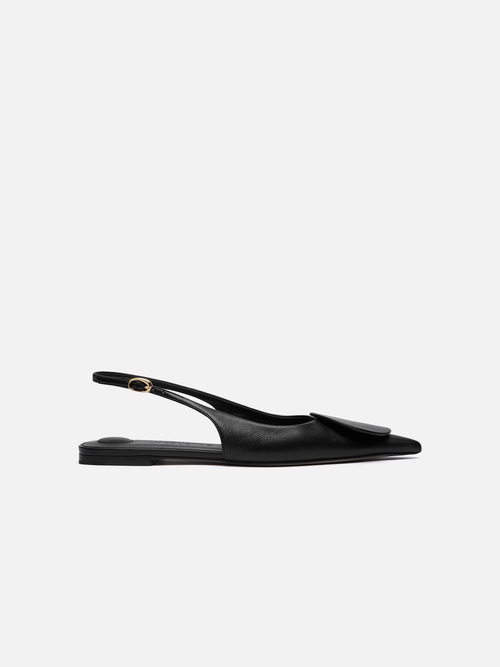 The flat Duelo slingbacks