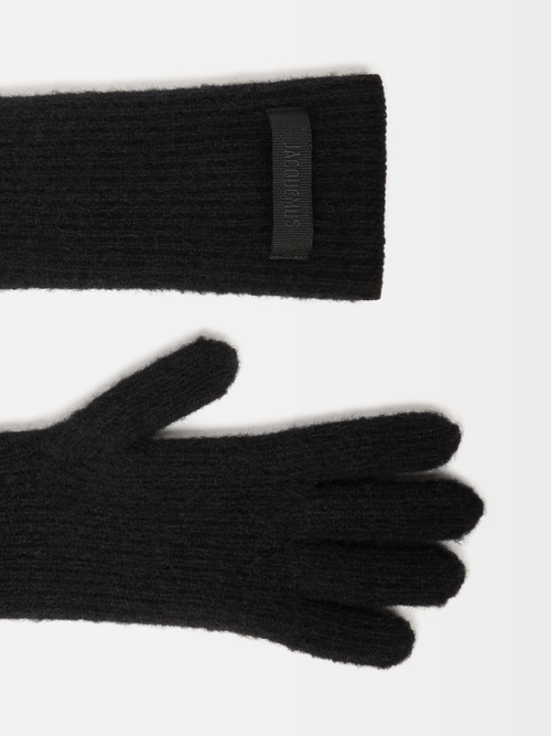The Gros Grain gloves