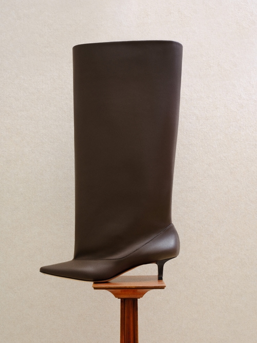 The high Tourni boots