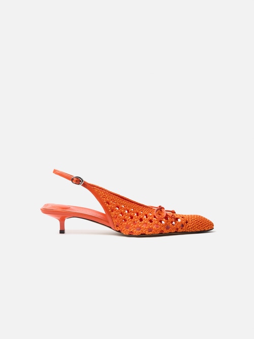 The low Cubisto slingbacks