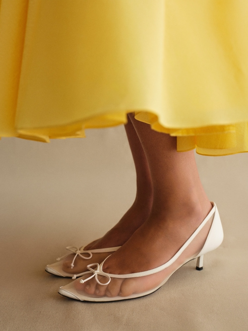 The low Tourni heels