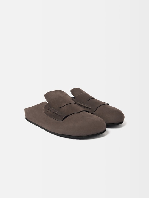 The Mocassins mules