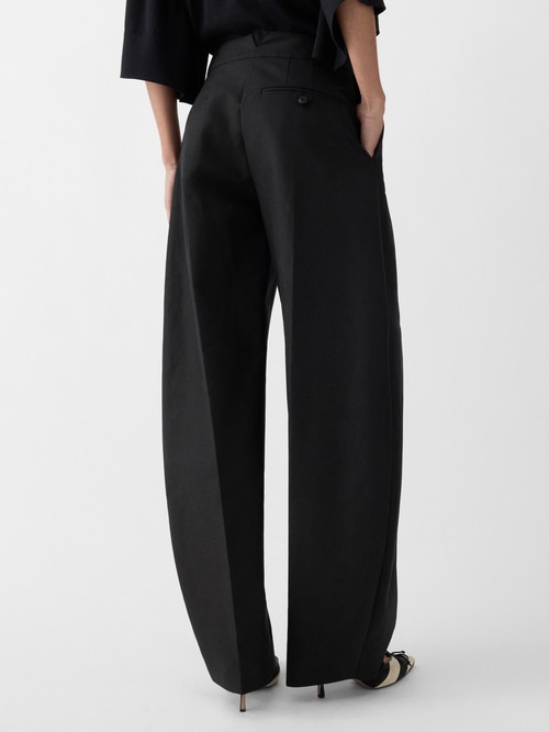 The Ovalo cotton pants