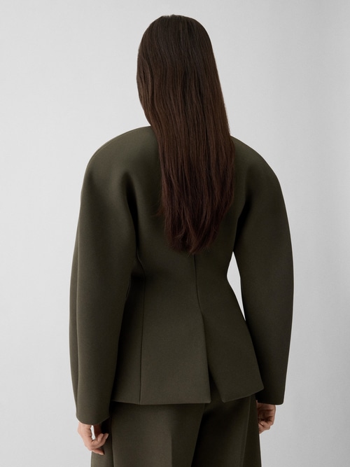 The Ovalo jacket