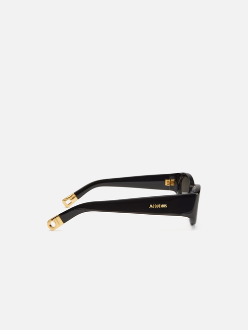 The Ovalo sunglasses