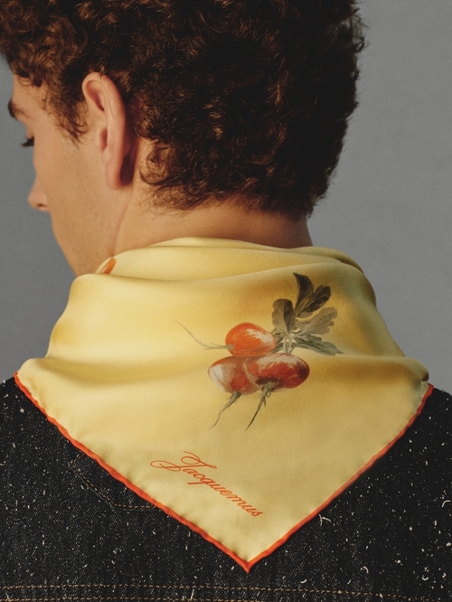 The Radish scarf