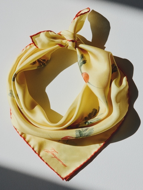The Radish scarf