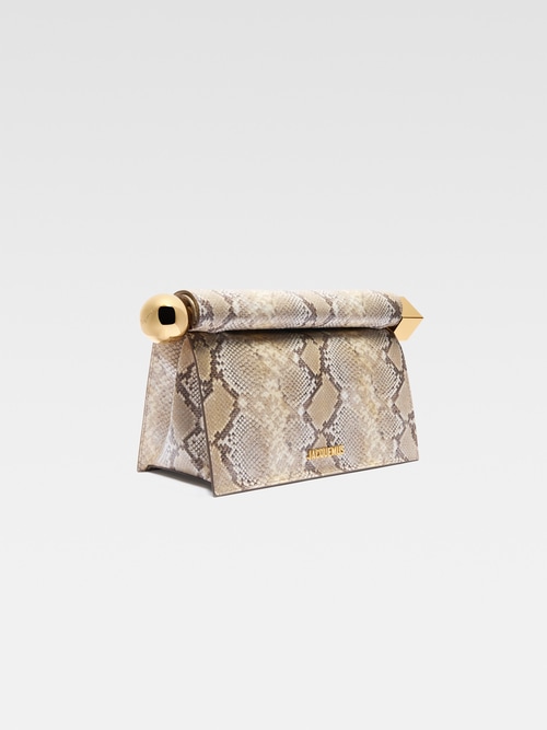 The Rond Carré clutch