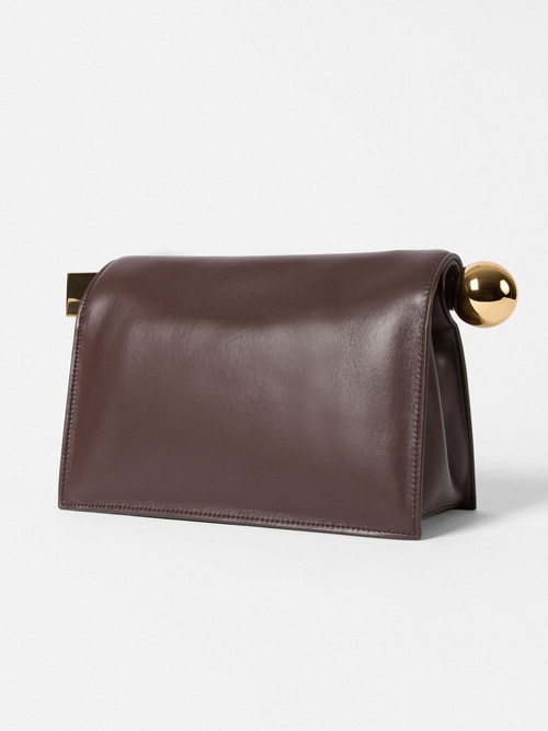 The Rond Carré clutch