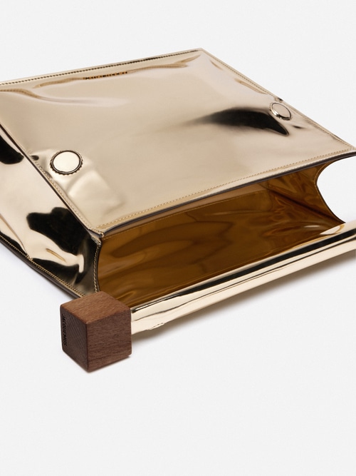 The Rond Carré clutch