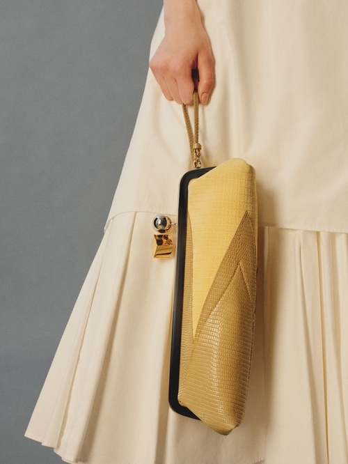 The Salon Maïs clutch