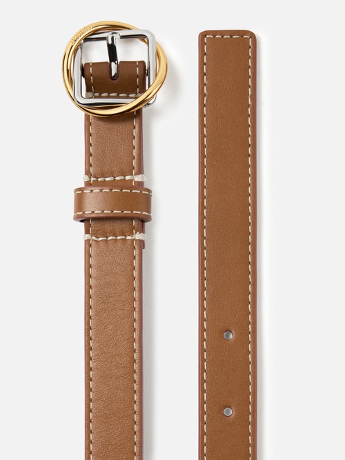 The thin Salon belt