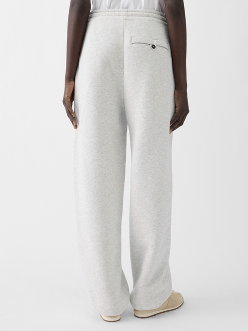 The Torneo sweatpants